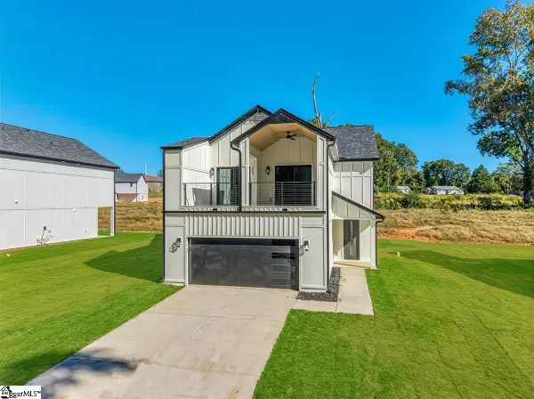 193 Eastbrook Drive, Woodruff, SC 29388-1644