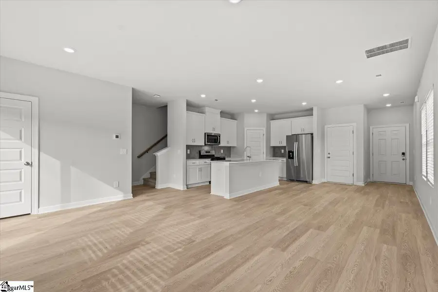 406 Blissful Court, Taylors, SC 29687 - Image #3