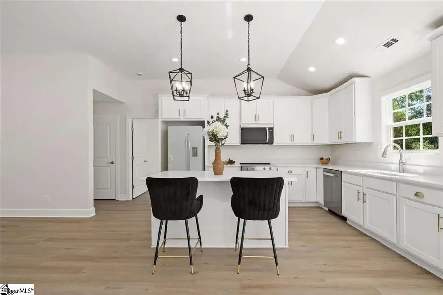 1005 Cove Circle, Anderson, SC 29626 - Image #2