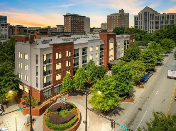 98 E Mcbee Avenue #Unit 311, Greenville, SC 29601