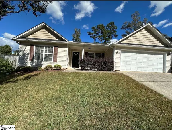 112 Heatherbrooke Court, Easley, SC 29640