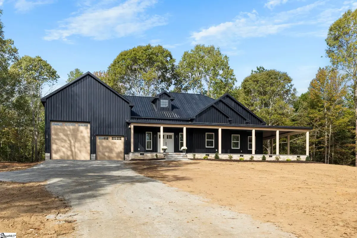 6025 Highway 101 N, Gray Court, SC 29645 - Image #1