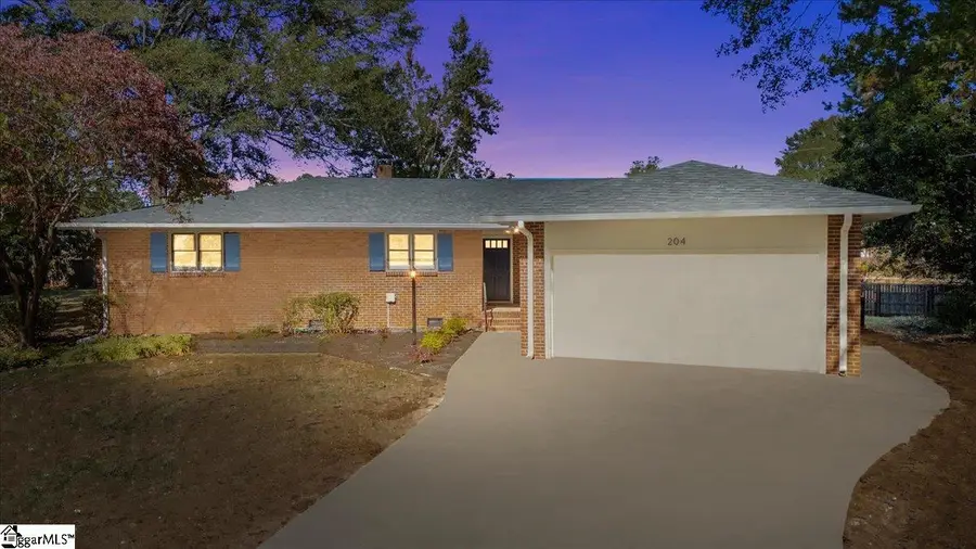 204 Bristol Court, Anderson, SC 29625 - Image #2