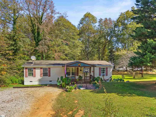 456 Bates Crossing Road, Travelers Rest, SC 29690