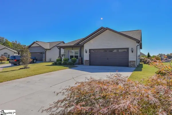 328 Linden Hall Lane, Easley, SC 29640