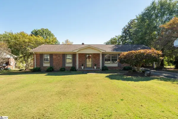 616 Heathwood Drive, Taylors, SC 29687