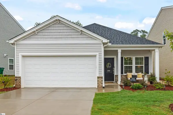 2061 Mayfair Mill Avenue, Spartanburg, SC 29301