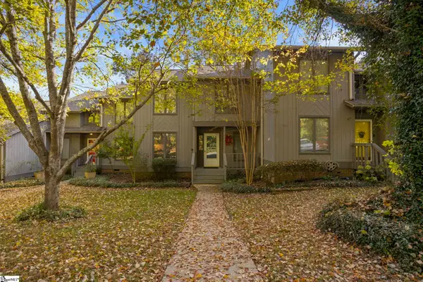 8 Graystone Way, Taylors, SC 29687