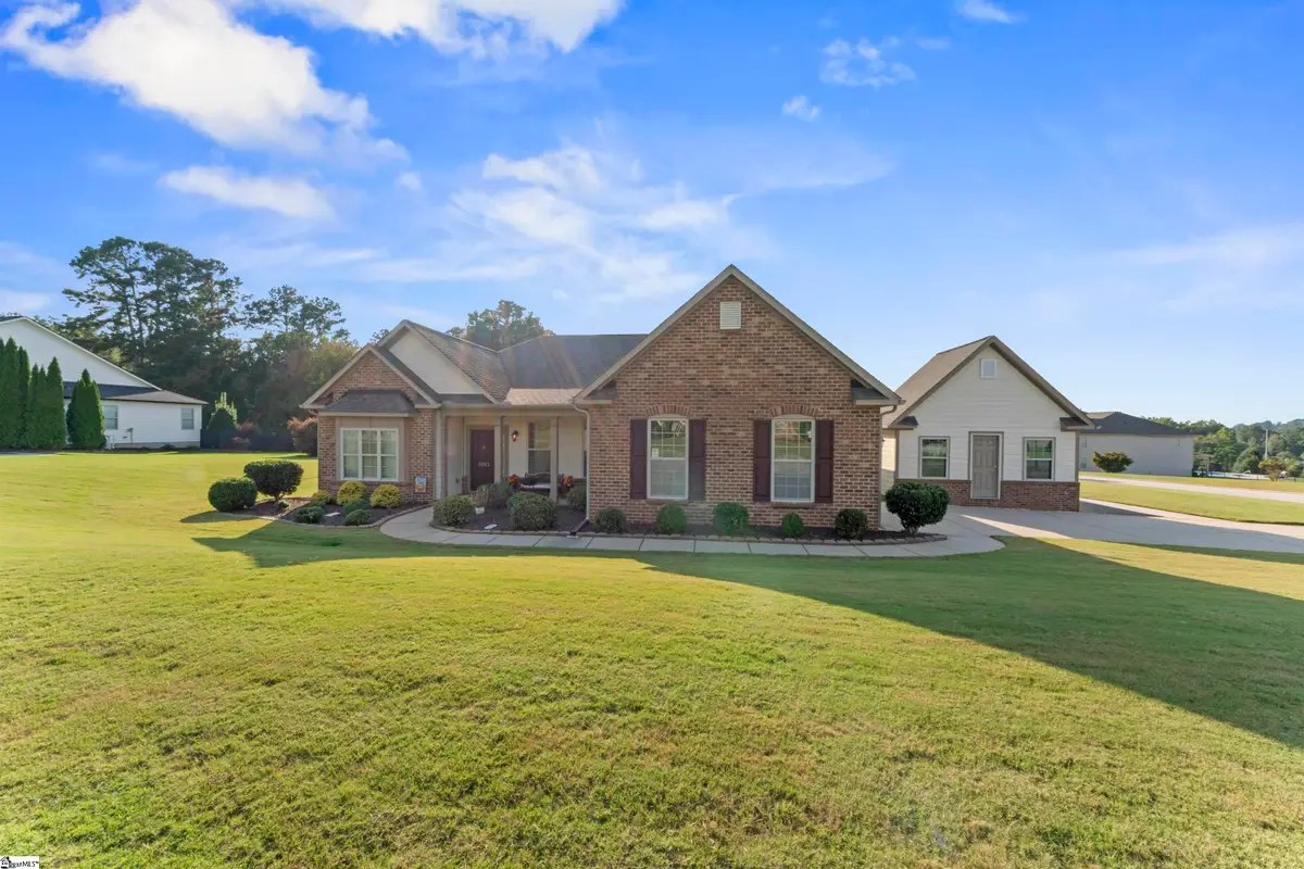1003 Hillcrest Court, Anderson, SC 29621 - Image #1