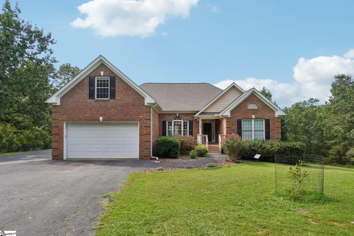 1025 Highland View Lane, Mill Spring, NC 28756-6832 - Image #1