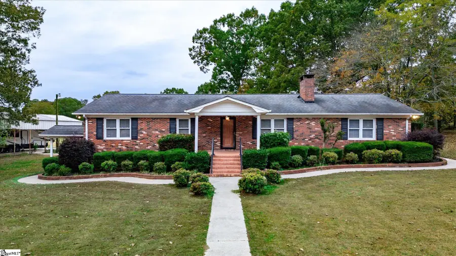 102 Westwood Circle, Pickens, SC 29671-9411 - Image #3