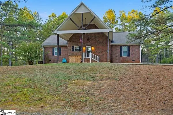 1907 Mountain Creek Church Road, Starr, SC 29684