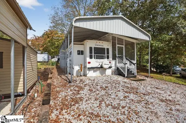 421 Newbury Circle, Westminster, SC 29693