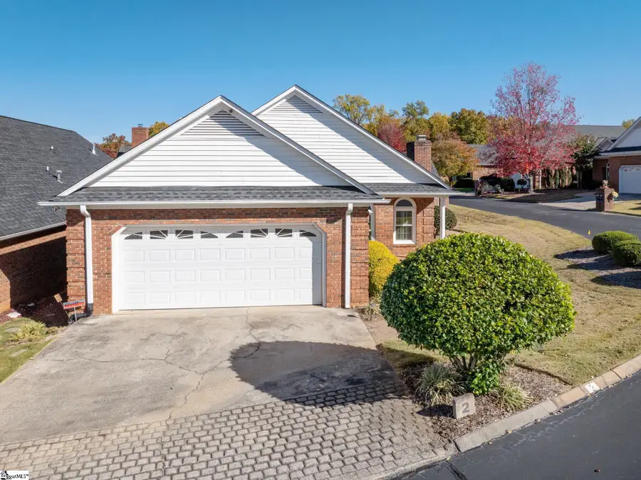 2 Greenview Drive, Greenville, SC 29609 - Image #3