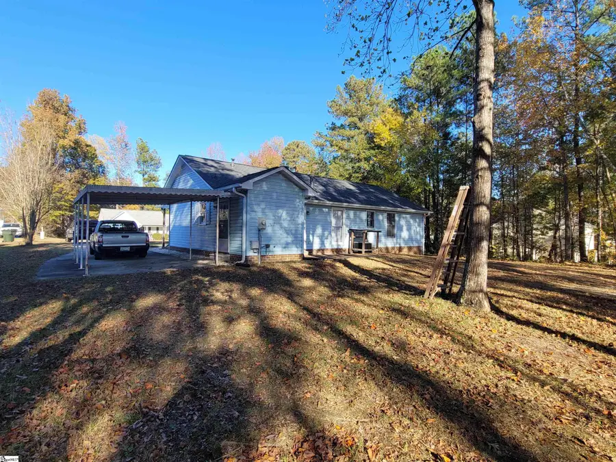 306 Timberwood Drive, Woodruff, SC 29388-8769 - Image #2