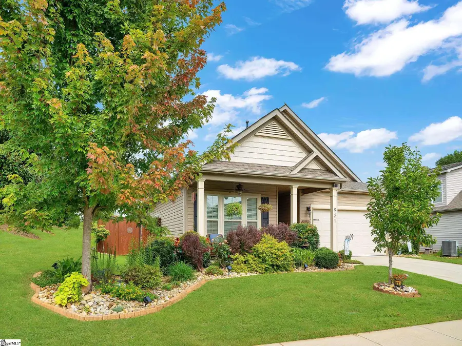 921 Deepwood Court, Boiling Springs, SC 29316 - Image #3