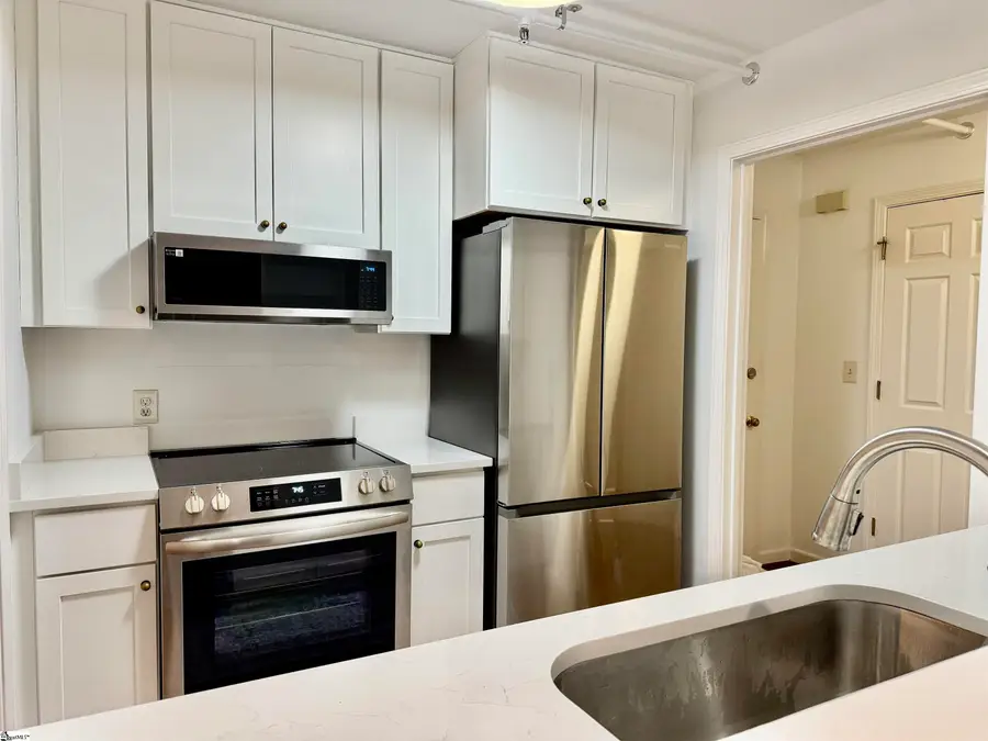 110 Swansgate Place, Greenville, SC 29605 - Image #3