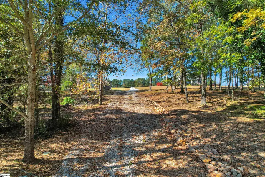 137 Dogwood Boulevard, Travelers Rest, SC 29690 - Image #3