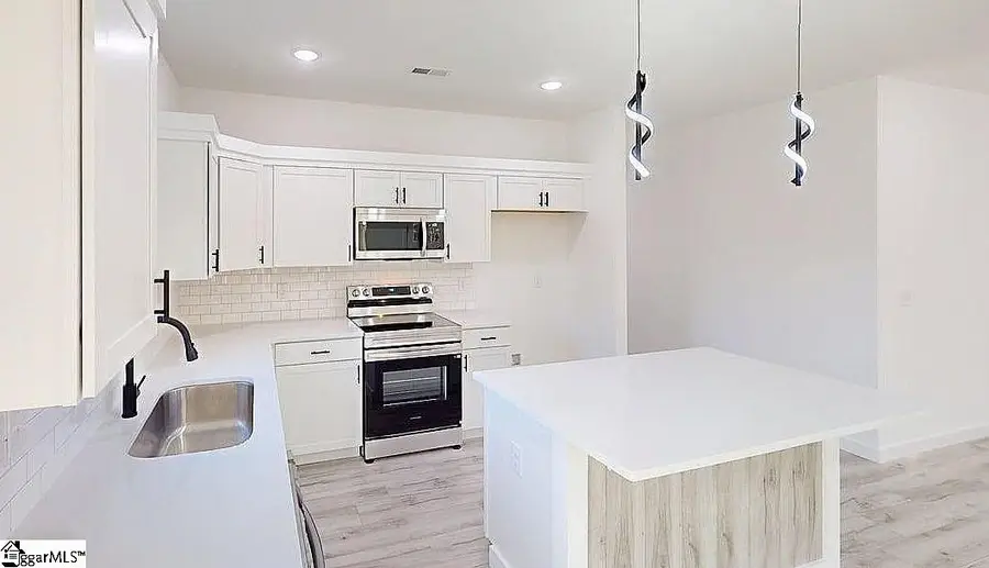 10 Bobo Street, Inman, SC 29349 - Image #3