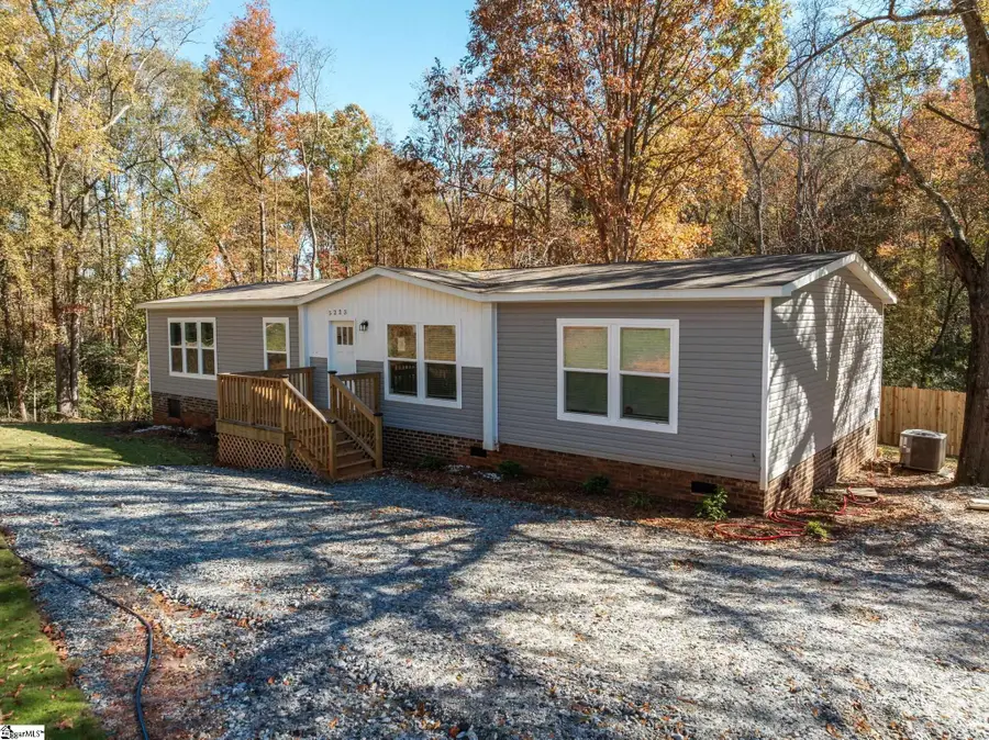 5223 Highway 11, Inman, SC 29349 - Image #2