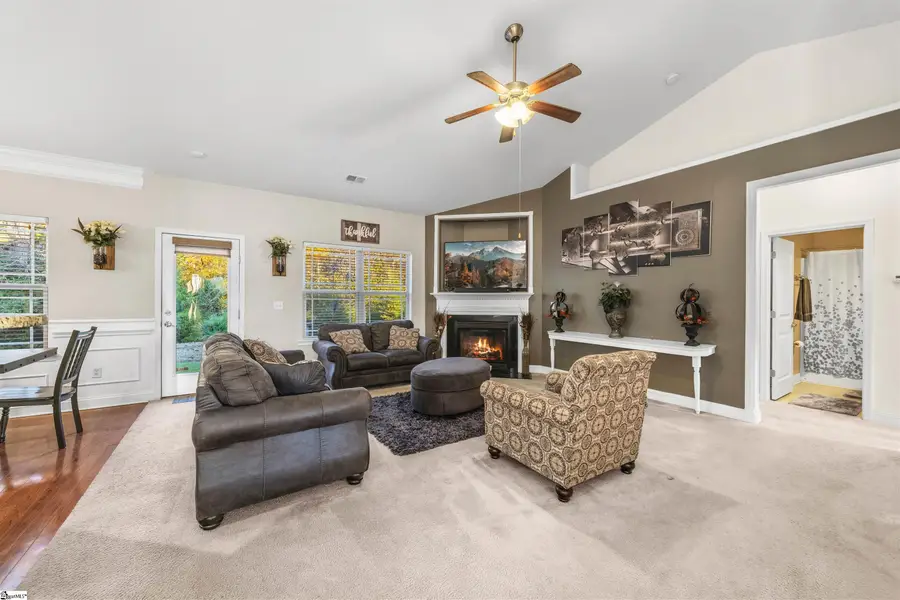 308 Raritan Court, Simpsonville, SC 29681 - Image #2