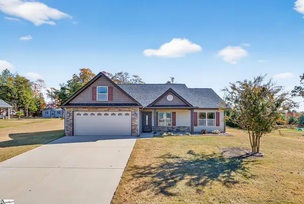 331 Hallie Olivia Drive, Inman, SC 29349