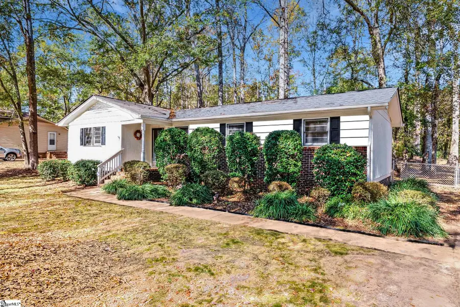 404 Tebblewood Drive, Simpsonville, SC 29680 - Image #2