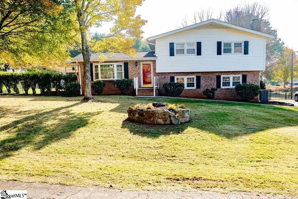 108 Meadow Lane, Liberty, SC 29657