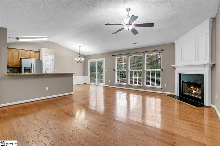 101 Valhalla Lane, Simpsonville, SC 29681 - Image #2