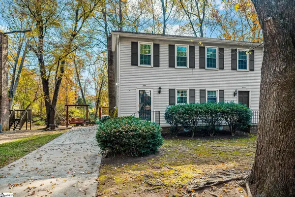 9 Dover Drive, Taylors, SC 29687