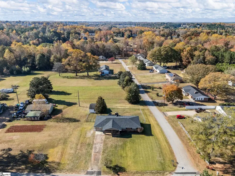 397 Virginia Avenue, Lyman, SC 29365 - Image #2