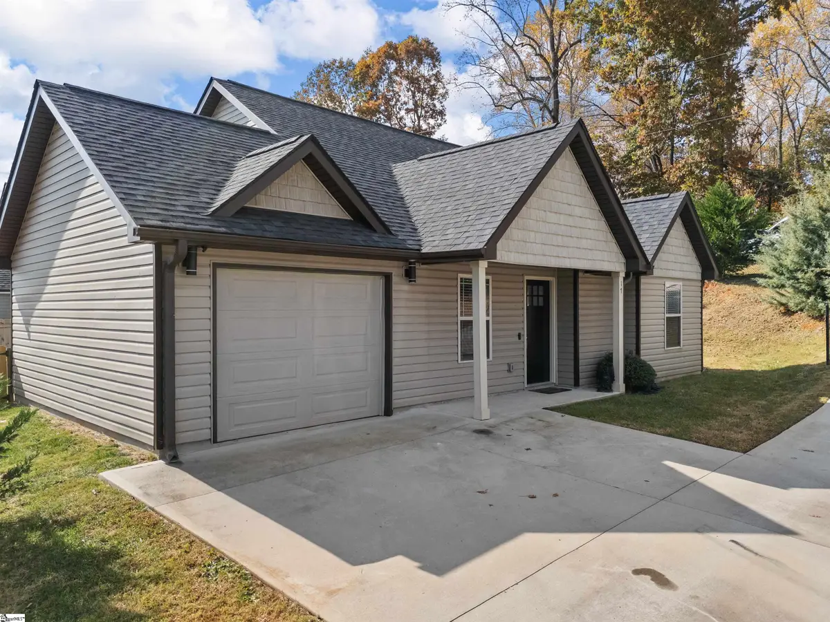 17 Pamela Drive, Greenville, SC 29611 - Image #1