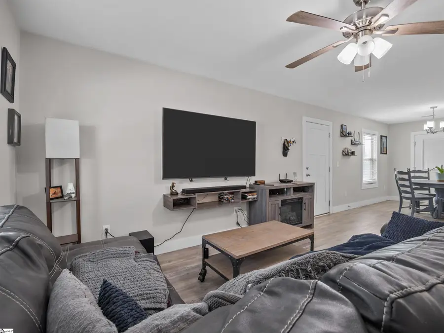 17 Pamela Drive, Greenville, SC 29611 - Image #3