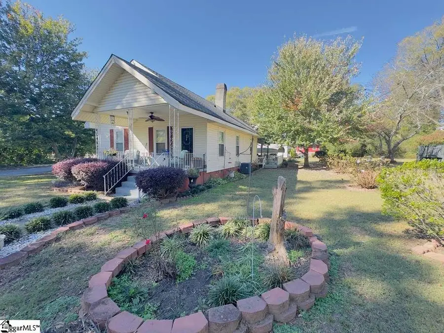 210 Iselin Street, Simpsonville, SC 29681 - Image #2