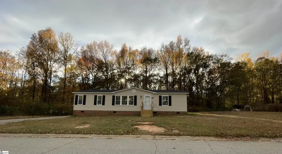 162 Pleasant Cove Drive, Woodruff, SC 29388 - Image #2