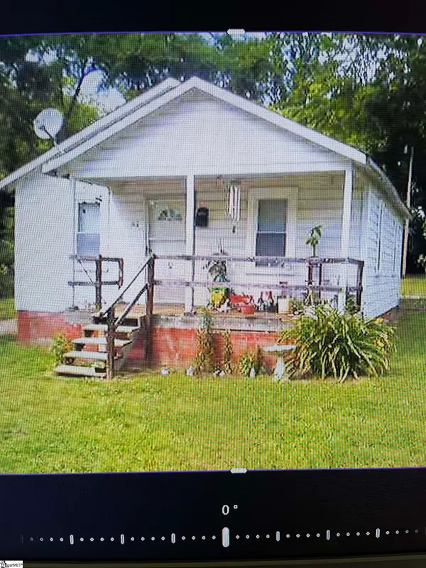 314 Cora Street, Laurens, SC 29360