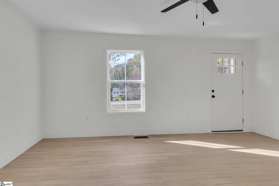 125 Circle Drive, Greer, SC 29650 - Image #3