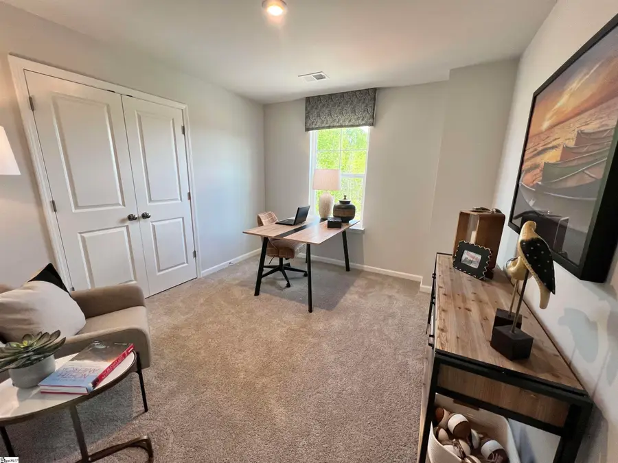 1266 Forestbrook Lane, Spartanburg, SC 29303 - Image #3