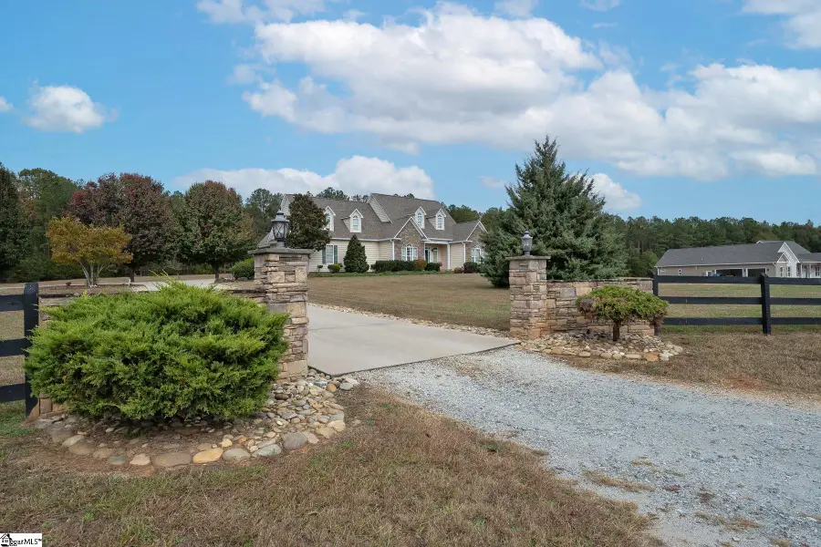 412 Casey Road, Woodruff, SC 29388 - Image #2