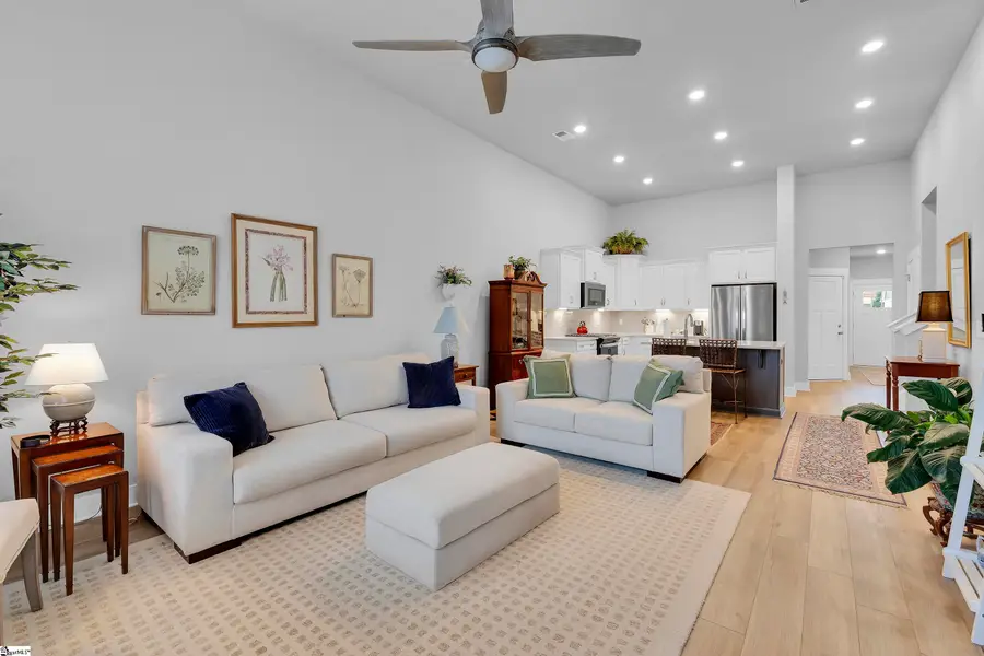 222 Woodhouse Way, Greenville, SC 29605 - Image #2