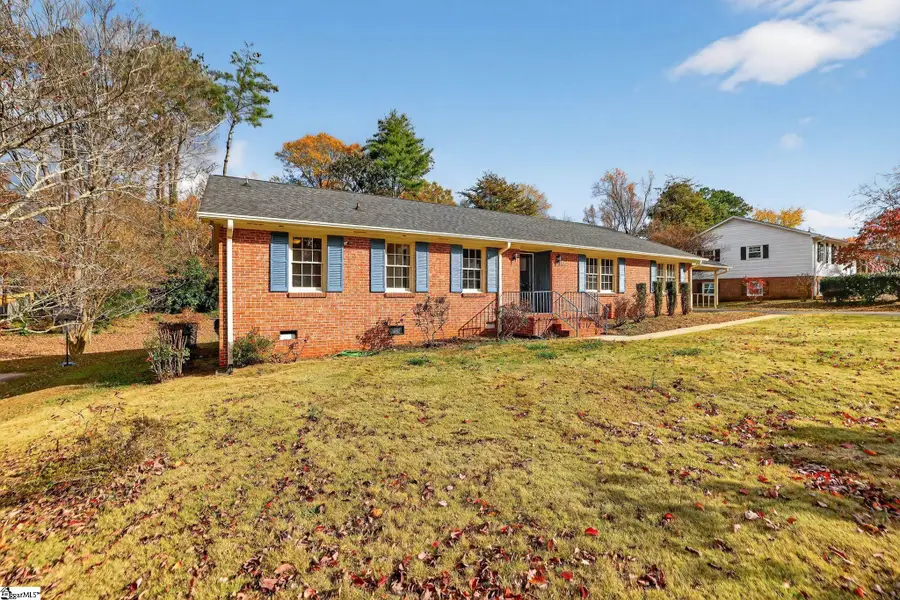305 Holly Drive, Spartanburg, SC 29301 - Image #2
