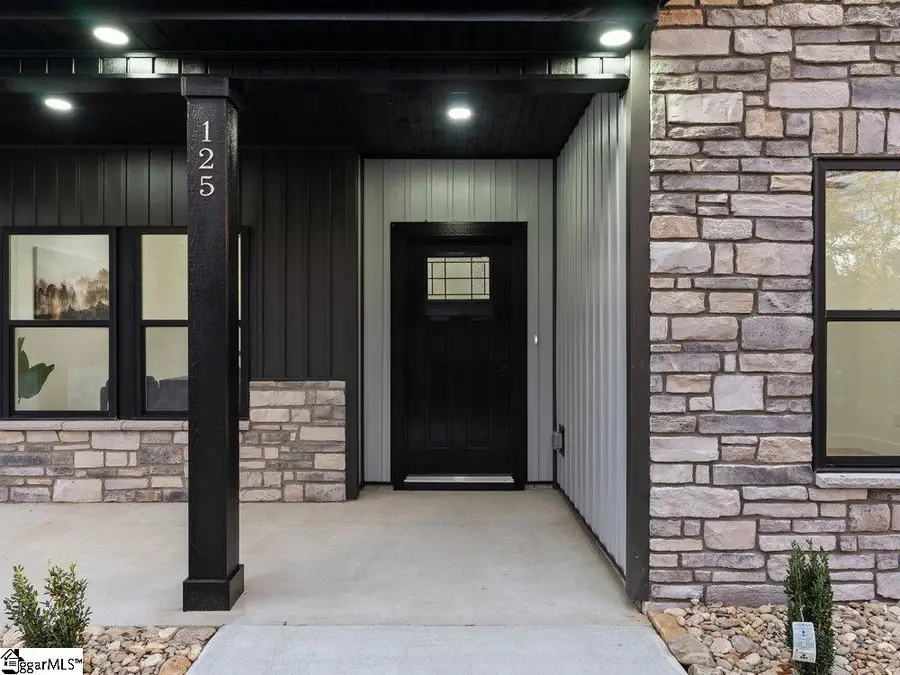 125 Bell Avenue, Inman, SC 29349 - Image #2