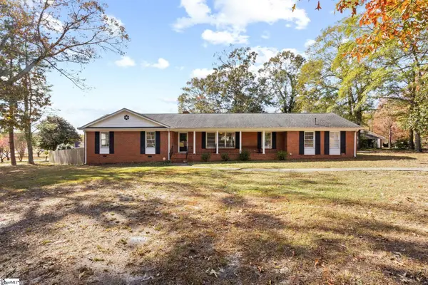 1 Dellrose Circle, Taylors, SC 29687