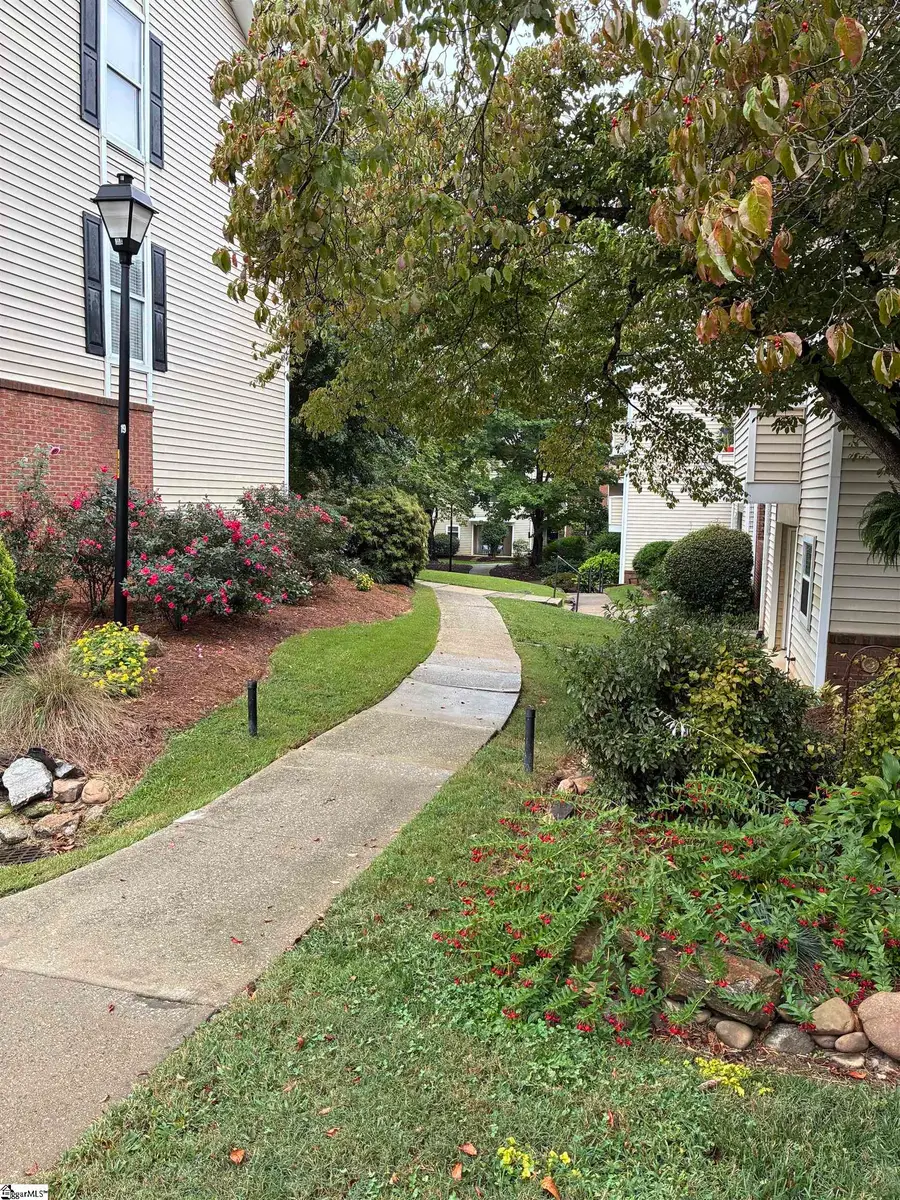 2601 Duncan Chapel Road #Unit C301, Greenville, SC 29617 - Image #2