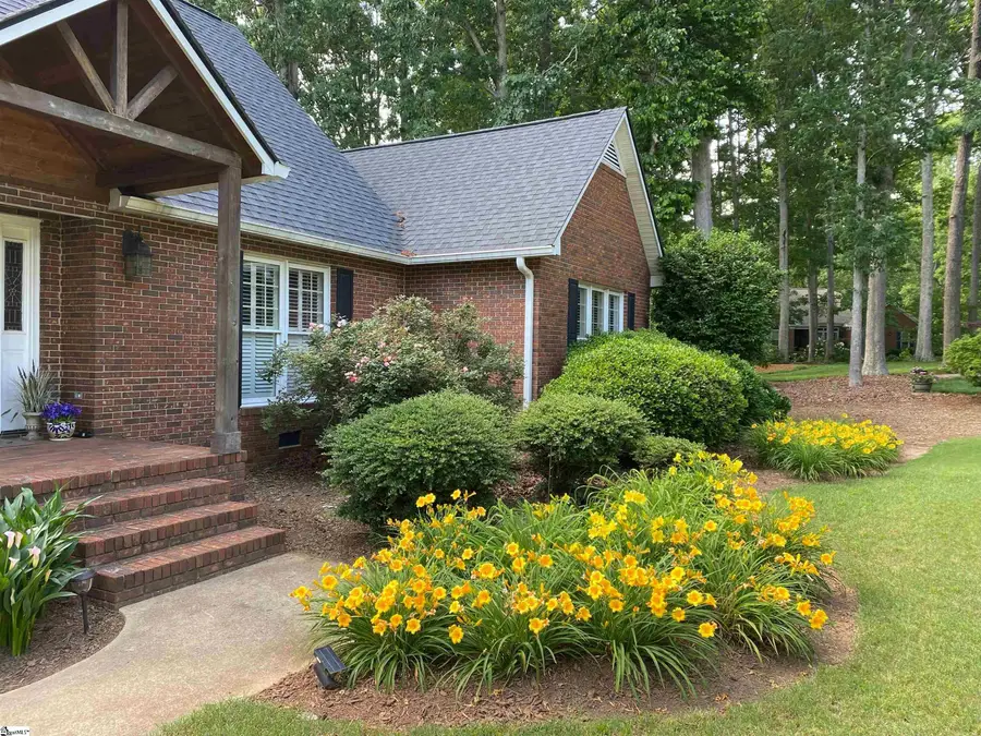 105 Wren Crossing Court, Easley, SC 29642 - Image #2