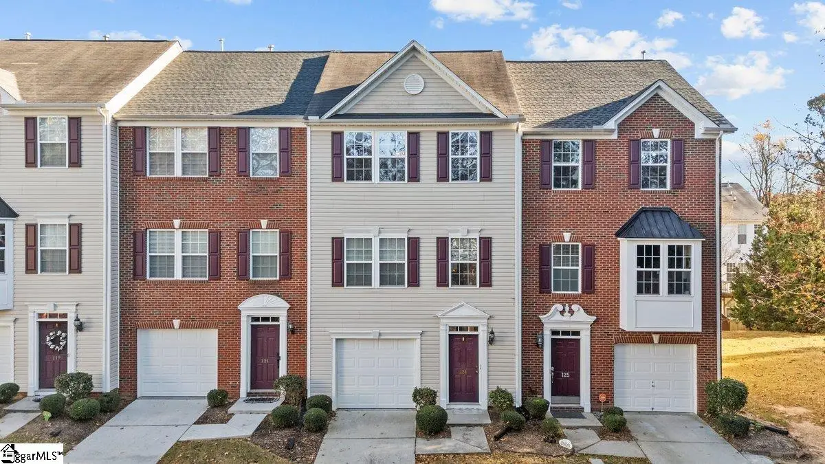 123 Sylvan Oak Way, Simpsonville, SC 29681 - Image #1