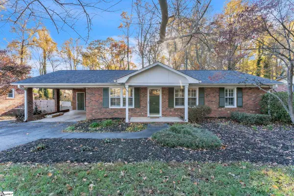 10 Trent Drive, Taylors, SC 29687