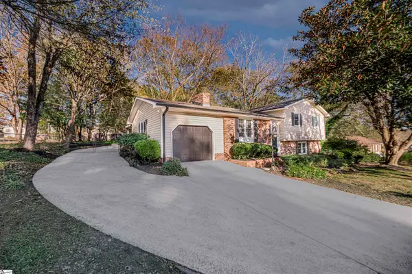 207 Redwood Drive, Easley, SC 29642