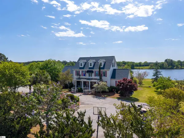 402 Nanaloo Avenue, Waterloo, SC 29384