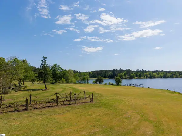 402 Nanaloo A Avenue, Waterloo, SC 29384